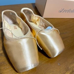 Bloch Pointe Shoe-Dramatica II-S01732L